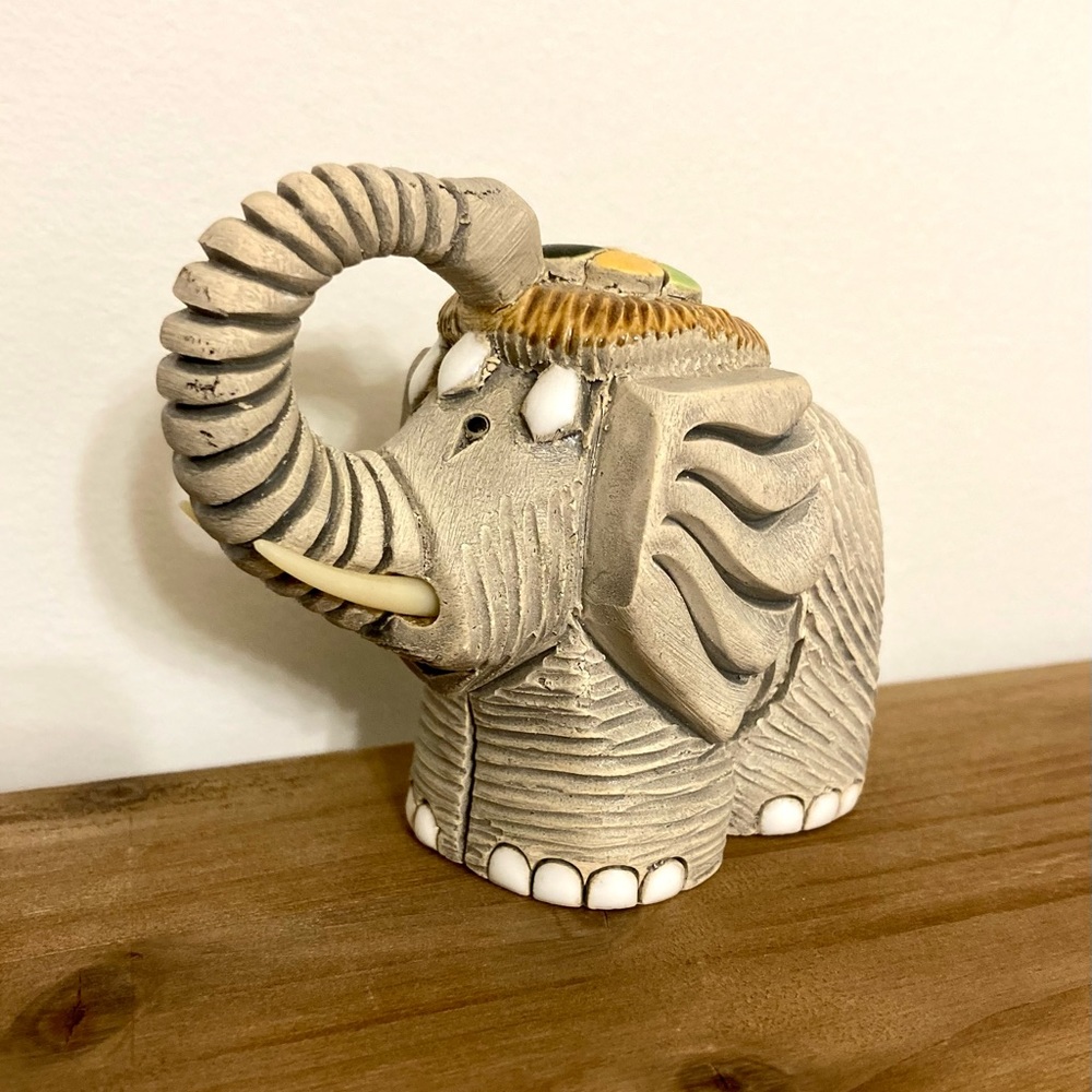 Artesania Rinconada Elephant Figurine, Made in Uruguay, Hand Carved & Painted